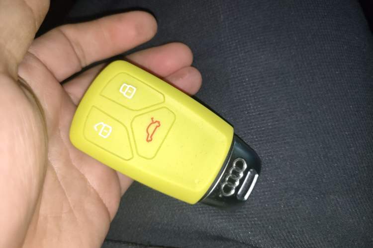 Used Audi A4L 2022 40 TFSI Fashion Dynamic Model
