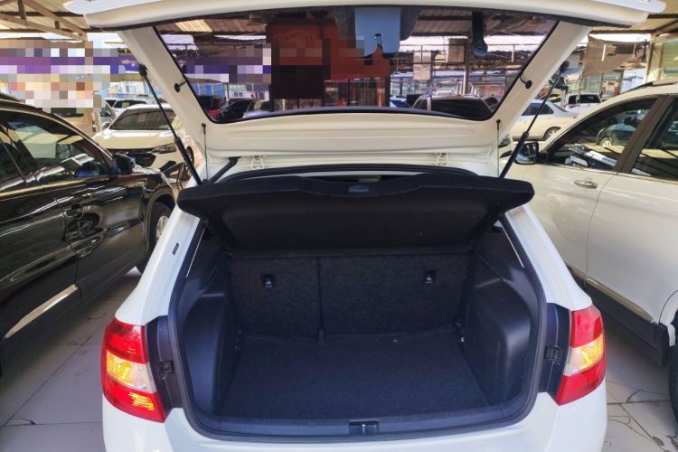 Used Skoda Rapid Spaceback 2016 Revised 1.6L Manual Chuanxing Edition