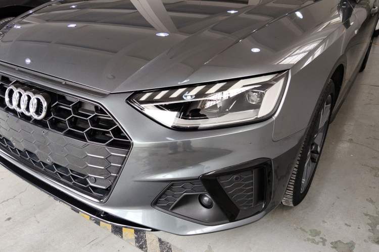 Used Audi A4L 2022 40 TFSI Luxury Dynamic Model