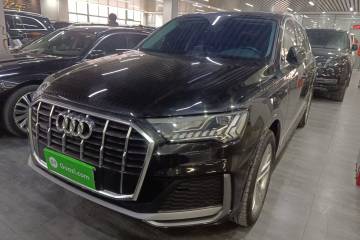 Used Audi Q7 2023 45 TFSI quattro S line Sport model