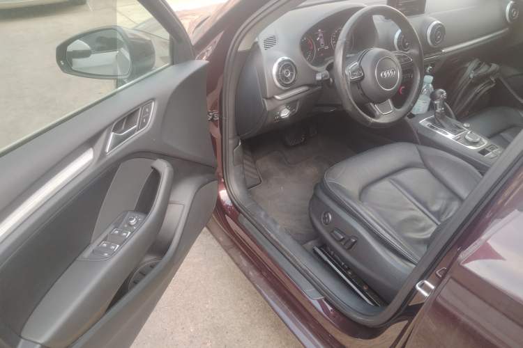 Used Audi A3 2016 Limousine 35 TFSI Style Edition
