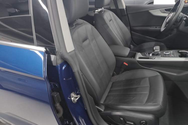 Used Audi A5 2017 Sportback 45 TFSI Fashion Model
