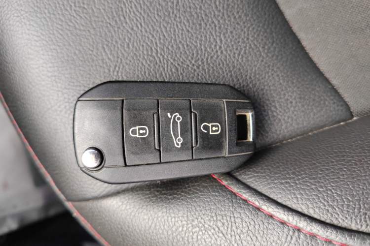 Used Citroen C3-XR 2015 1.6L Automatic Pioneer Model
