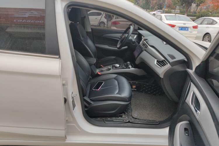 Used Roewe Ei5 2018 Internet Luxury Edition
