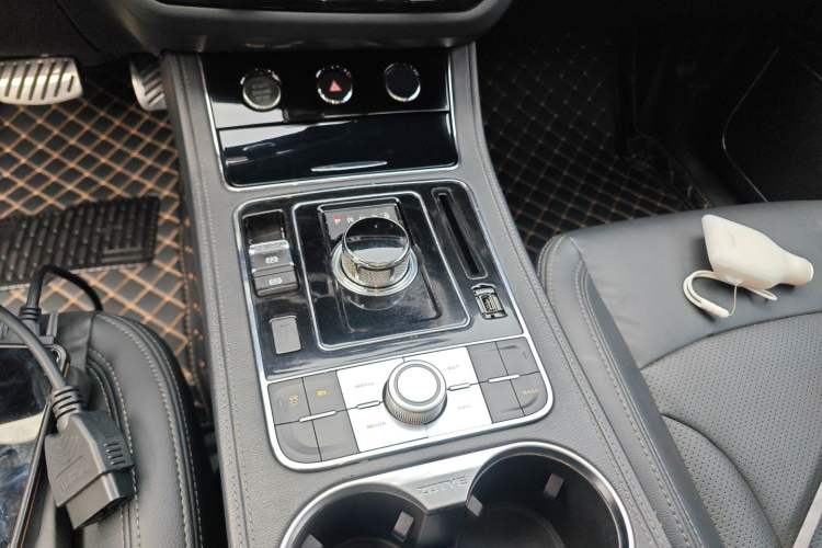 Used Zotye T600 2016 Sport Edition 2.0T DCT Prestige Model