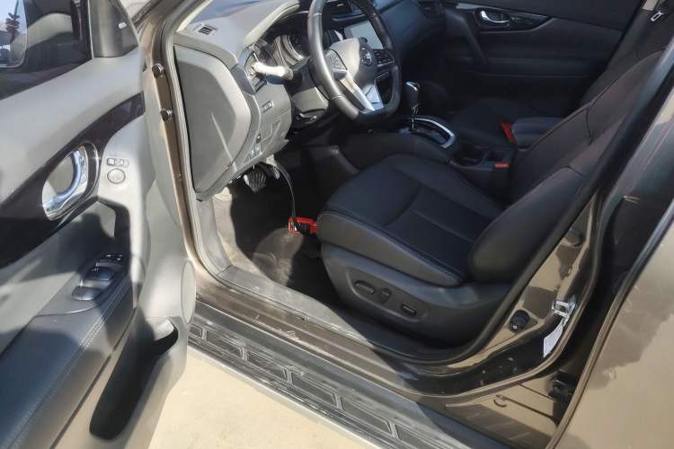 Used Nissan X-Trail 2021 2.0L CVT 2WD XL ITS Comfort Commemorative Edition
