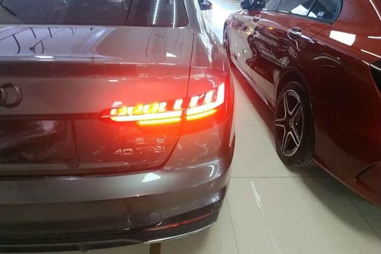 Used Audi A4L 2022 40 TFSI Fashion Dynamic Model
