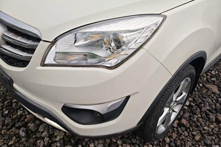 Used Changan CS35 2016 1.6L Manual Luxury Model China IV
