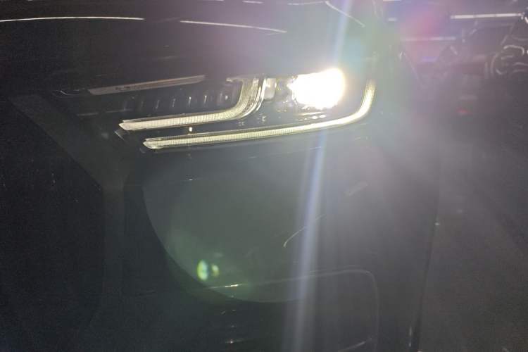 Used Chery Tiggo 8 2025 Excellence Edition 230 TCI Automatic Luxury Version 5 Seats
