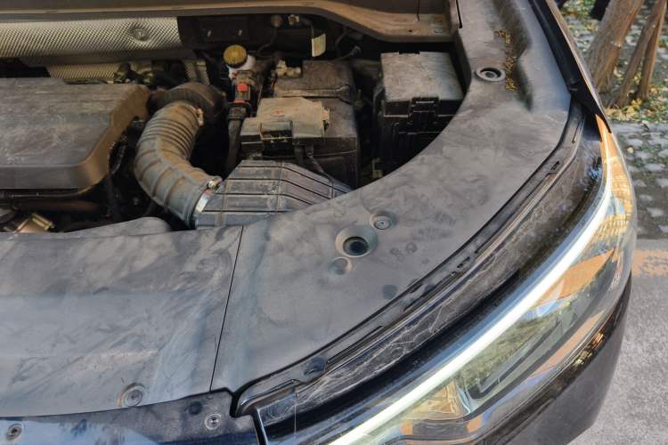 Used Chery Tiggo 9 2023 2.0T Dual-Clutch Two-Wheel Drive Leading Edition 5 Seats
