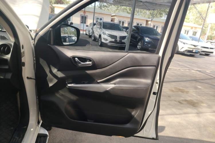 Used Nissan Terra 2020 2.5L XV 4WD Automatic Four-Wheel Drive Flagship Edition