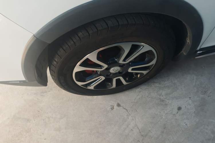 Used Geely Auto Vision X3 2017 1.5L Automatic Prestige Model
