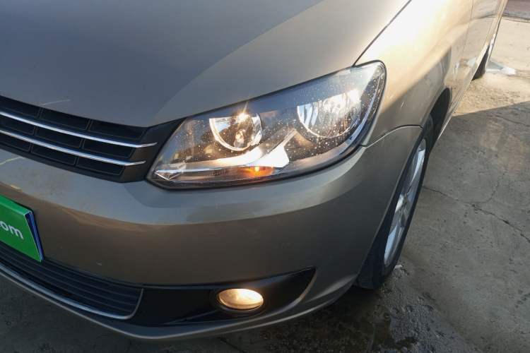 Used Volkswagen Touran 2015 1.4T DSG Comfort Edition 5 Seats