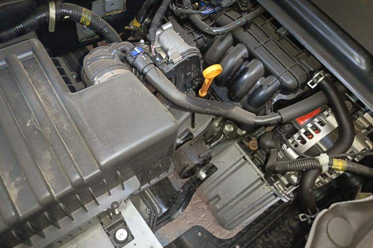 Used Wuling Rongguang S 2023 1.5L Basic Enclosed-Window Vehicle 2 Seats
