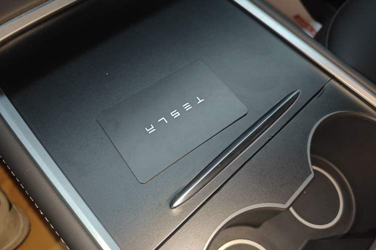 Used Tesla Model Y 2024 Rear-Wheel-Drive Version