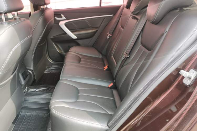 Used Geely Auto Emgrand 2017 Sedan Million Edition 1.5L Manual - Upward Version