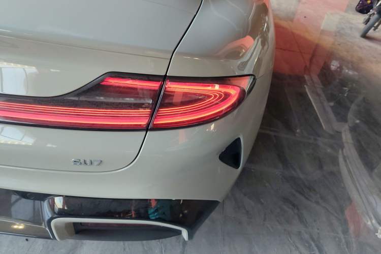 Used  SU7 2024 Rear-Drive Long-Range Intelligent Driving Version
