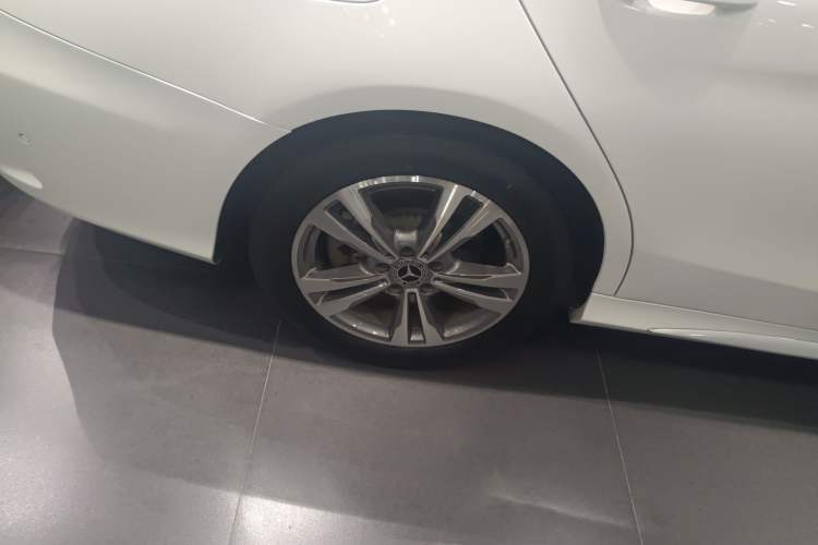 Used Mercedes-Benz C-Class 2021 C 200 L Fashion Edition Sport Version
