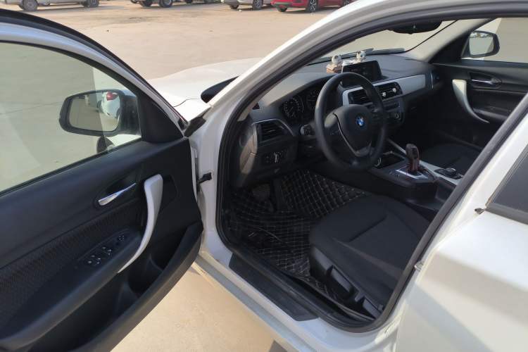 Used BMW 1 Series 2018 118i Leading Model
