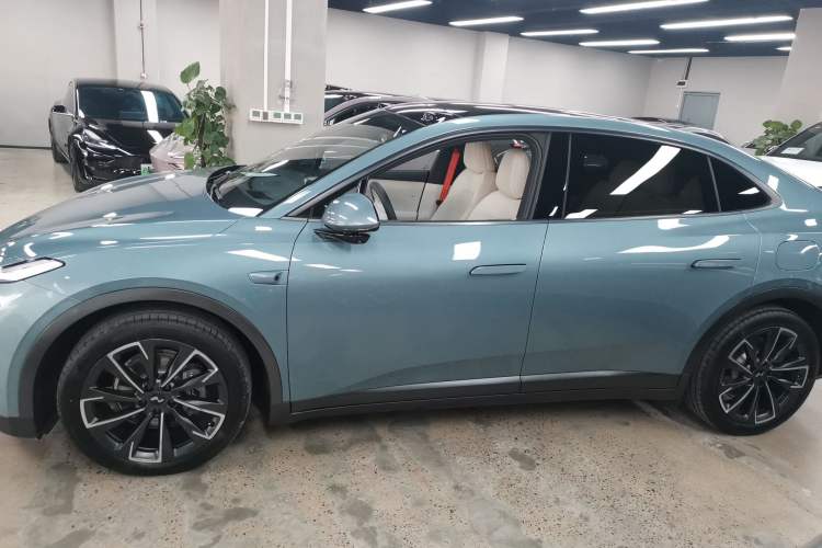 Used ONVO L60 2024 60 kWh All-Wheel Drive
