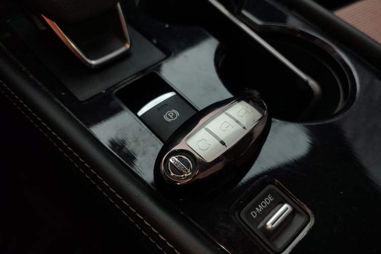 Used Nissan X-Trail 2021 VC-Turbo 300 CVT 2WD Luxury Edition
