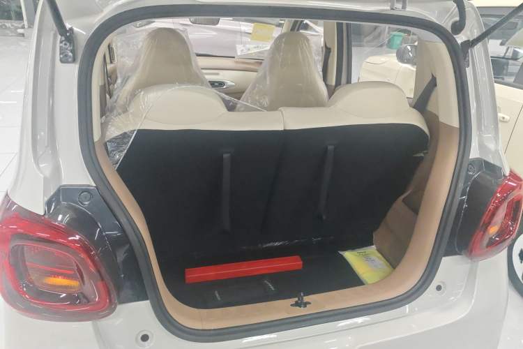 Used Wuling Hongguang MINIEV 2025 Four-Door Version Advanced Edition
