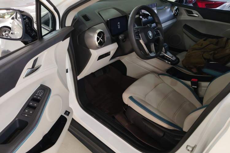 Used BYD Yuan Pro 2023 401KM Luxury Version
