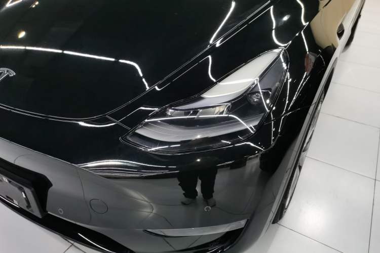 Used Tesla Model Y 2021 Standard Range Rear-Wheel Drive Version