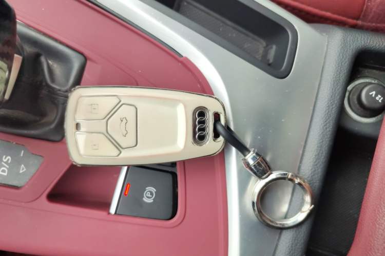 Used Audi A4L 2022 40 TFSI Luxury Dynamic Model