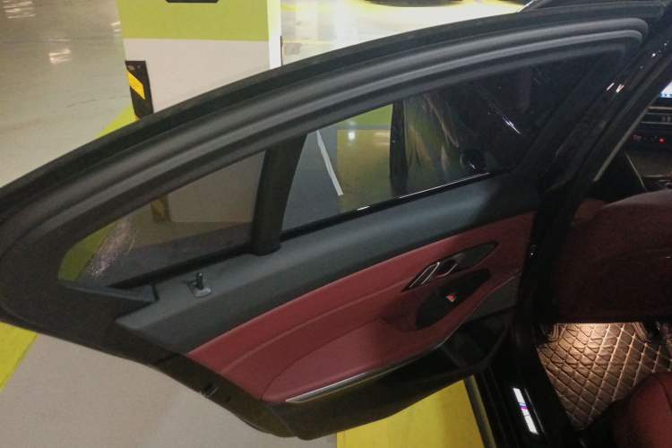 Used BMW 3 Series 2024 325Li M Sport Night Edition Package
