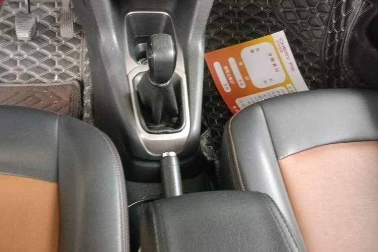 Used Peugeot 301 2014 1.6L Manual Luxury Edition
