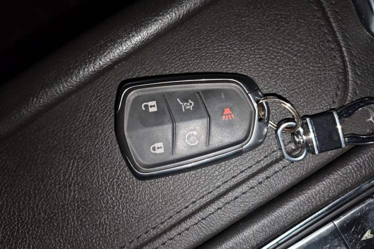 Used Cadillac XT6 2020 28T Six-Seater Four-Wheel-Drive Luxury Version
