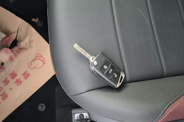 Used Volkswagen Bora 2021 1.5L Manual Comfort Smart Connect Edition
