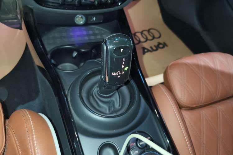 Used  Clubman 2023 2.0T COOPER S Connoisseur
