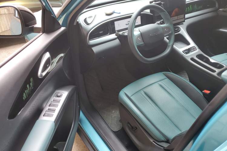 Used Geely Galaxy Geome 2025 UP 410km Exploration+ Edition