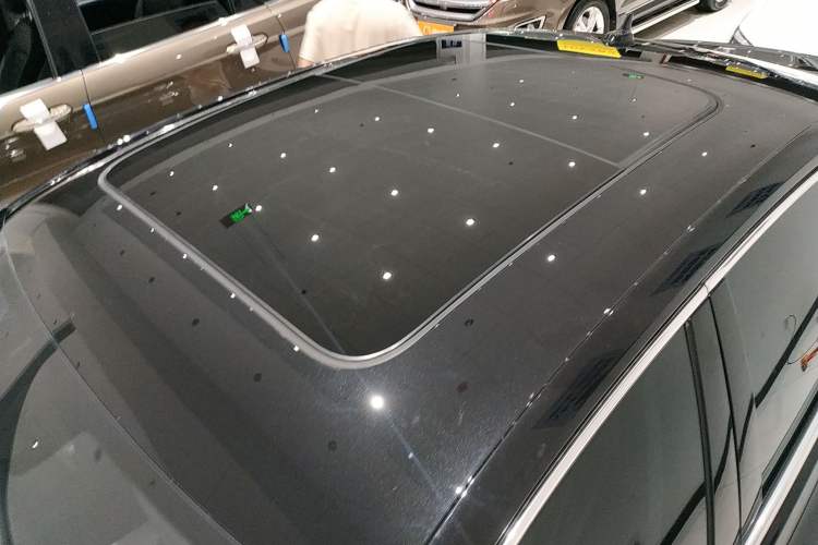 Used Volkswagen Magotan 2023 2 Million Units Limited Edition 330TSI DSG Leading Version
