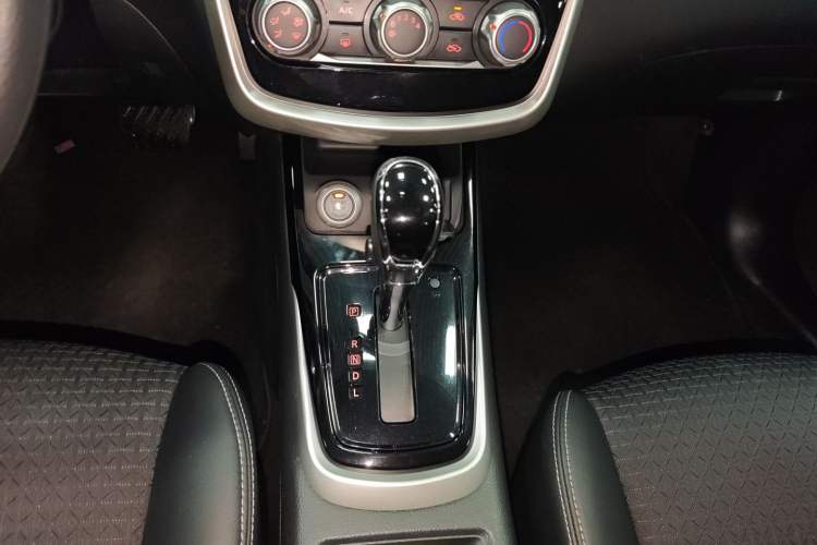 Used Nissan Tiida 2016 1.6L CVT Smart Drive Edition