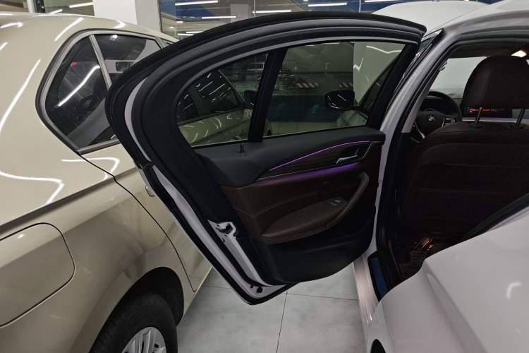 Used BMW 5 Series New Energy 2019 Updated Version 530Le Luxury Package
