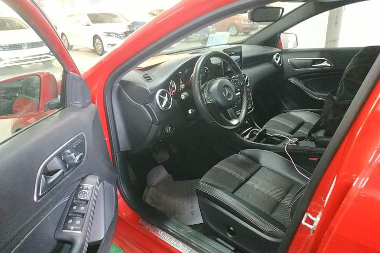 Used Mercedes-Benz A-Class 2017 A 200 Fashion Model
