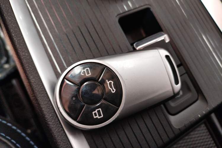 Used ORA Good Cat 2021 400km Standard Range Athena Edition Lithium-Ion Battery