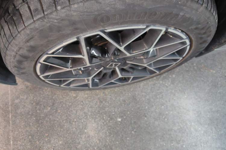 Used Zeekr 001 2025 YOU Edition 100 kWh All-Wheel Drive
