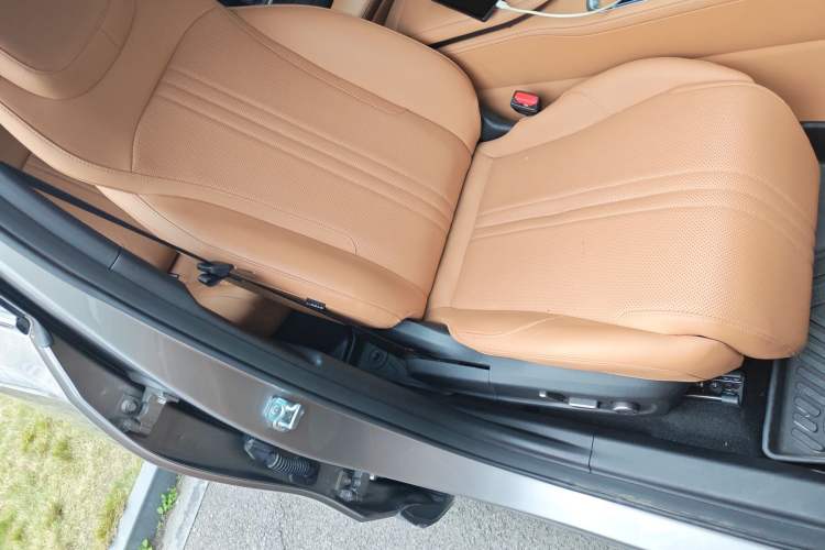 Used  L7 2025 EM-i 115km Exploration+ Edition
