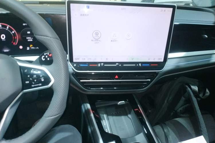 Used Volkswagen Passat 2025 Pro 380TSI Starry Dragon Luxury Edition
