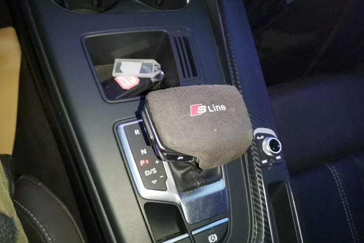 Used Audi A4L 2020 40 TFSI Fashion Dynamic Model