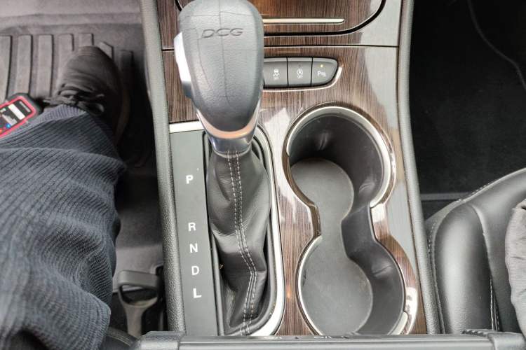 Used Buick Verano 2019 Sedan 20T Dual-Clutch Leading Model
