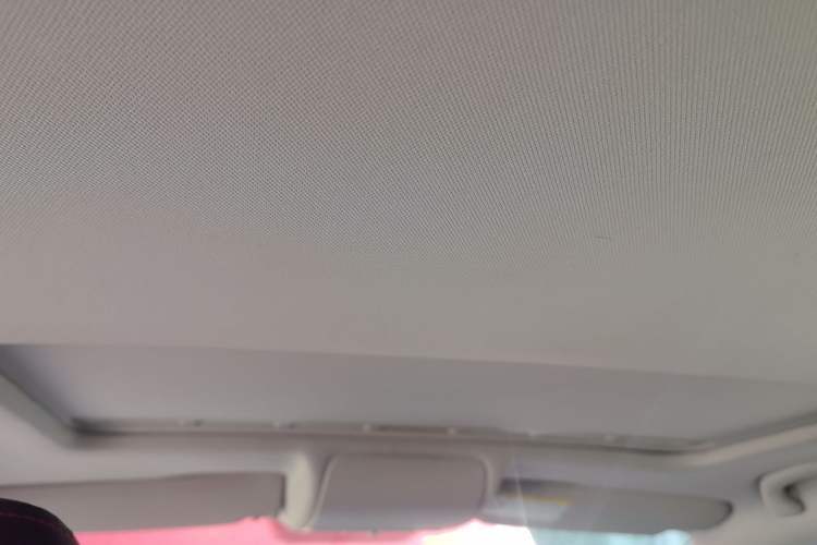 Used Volkswagen Polo 2016 1.6L Automatic Comfort Model