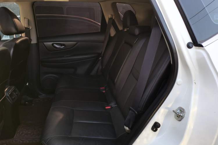 Used Nissan X-Trail 2014 2.0L CVT Comfort Edition 2WD
