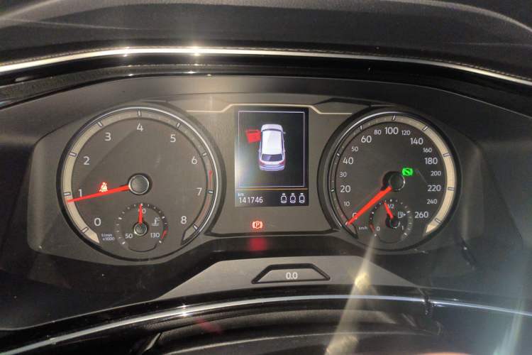 Used Volkswagen Tayron 2019 330TSI Two-Wheel-Drive Luxury Version China V Emission Standard
