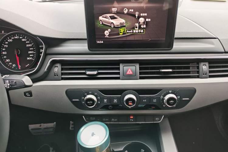 Used Audi A4L 2019 40 TFSI Ambition China VI
