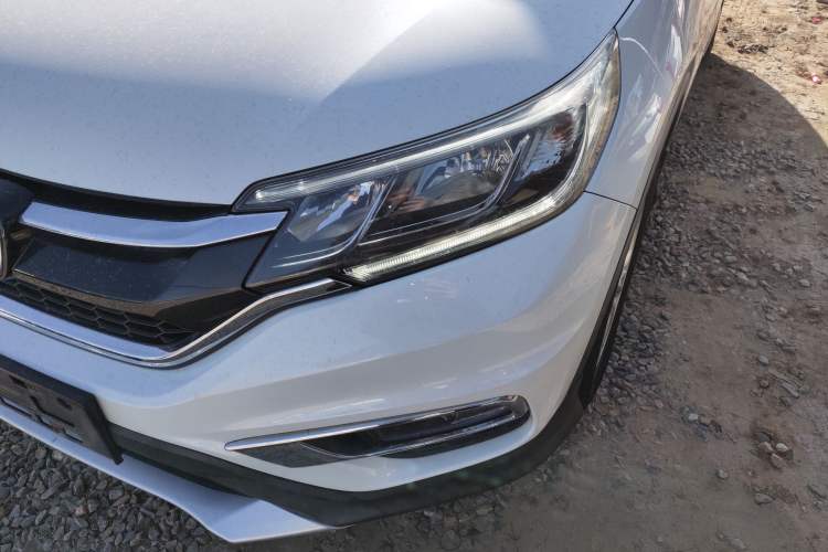 Used Honda CR-V 2016 2.0L two-wheel drive Urban Edition